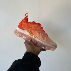 Brand New Nike Air VaporMax Plus ‘Citrus’ Orange Pink Sneakers Size 6W